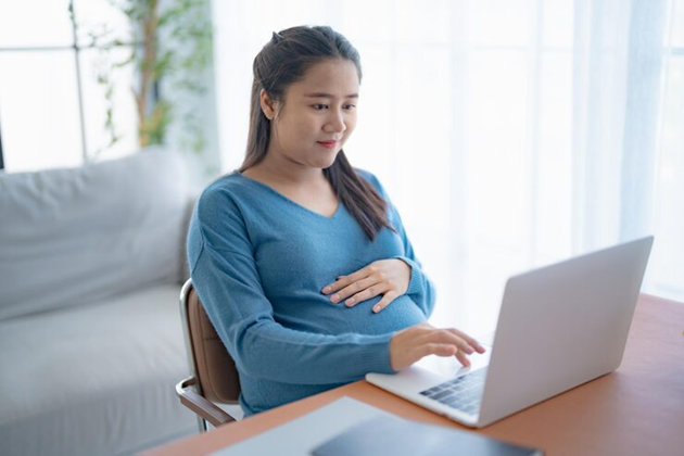 Online Pregnancy Consultation Malaysia: Benefits for Expecting Mothers